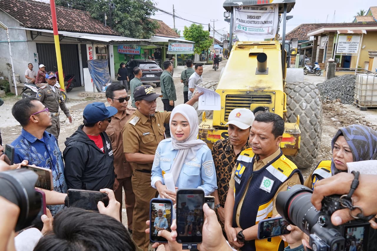 Pemprov Percepat Penanganan Jalan, Wagub Tinjau Langsung Perbaikan Ruas Pringsewu–Pardasuka
